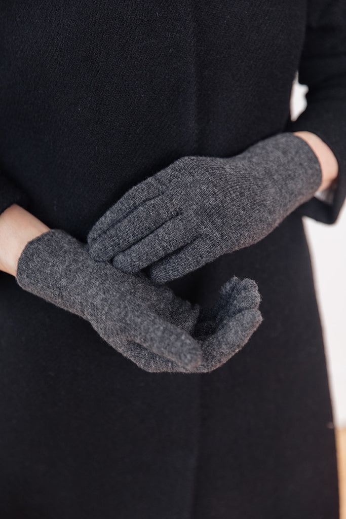 Merino Wool Gloves Charcoal