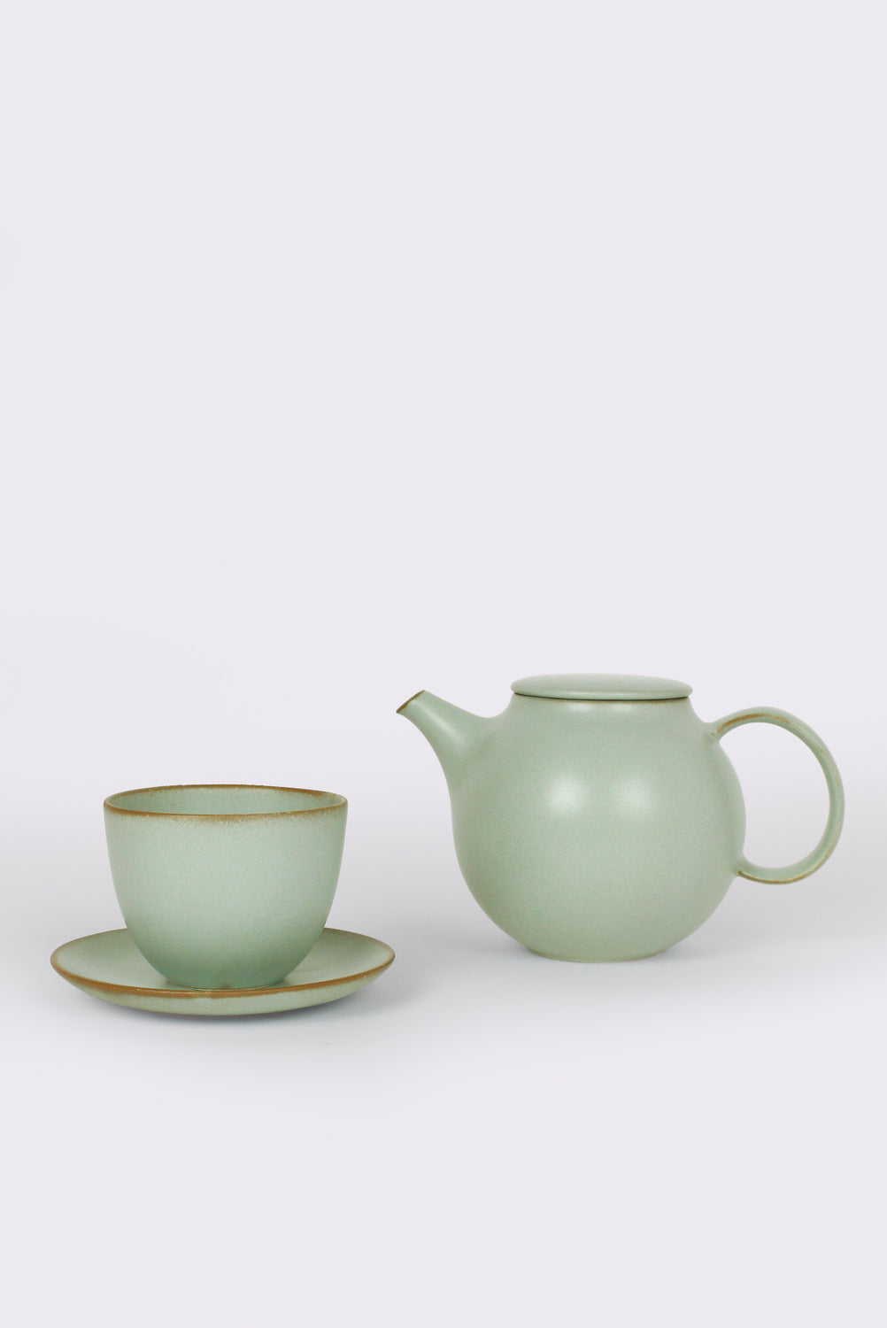 Pebble Cup and Saucer (Moss Green)