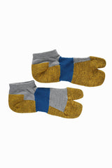 Tri-Color Tabi Socks, Gray