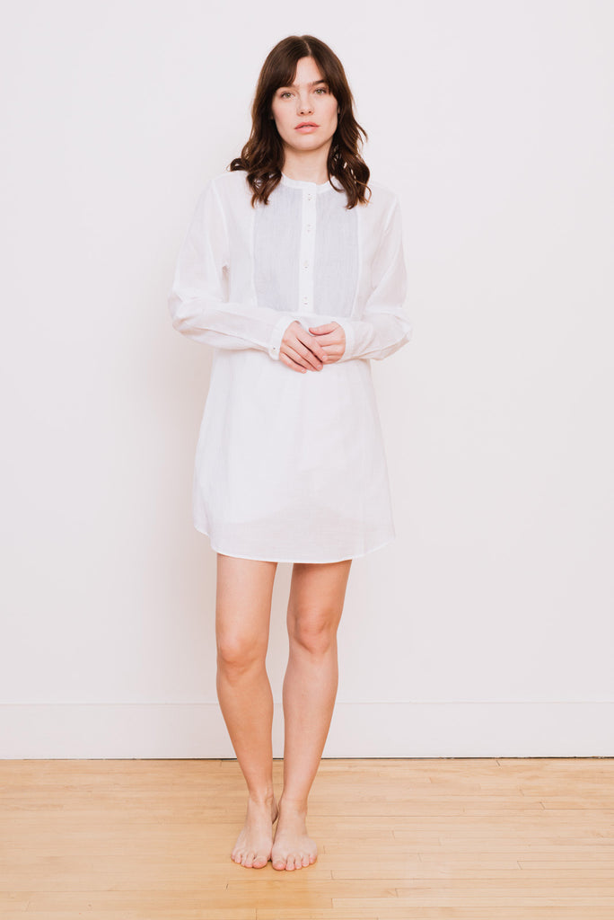 Night Dress, Maria