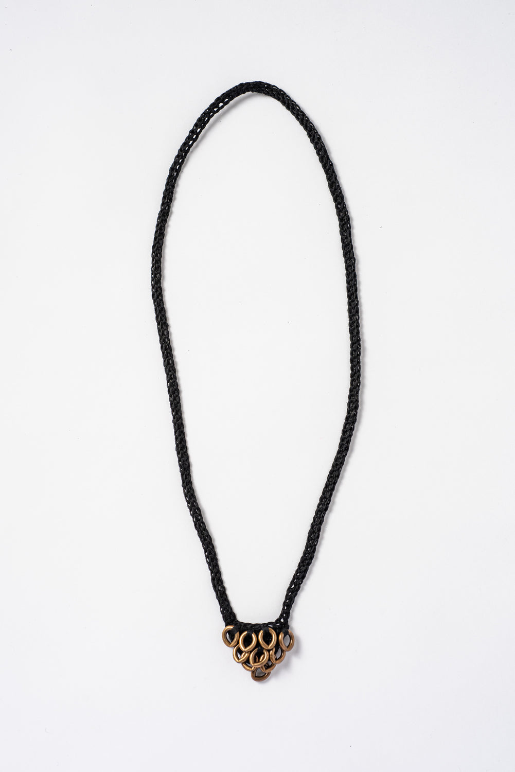 Petit Artichoke Necklace Black