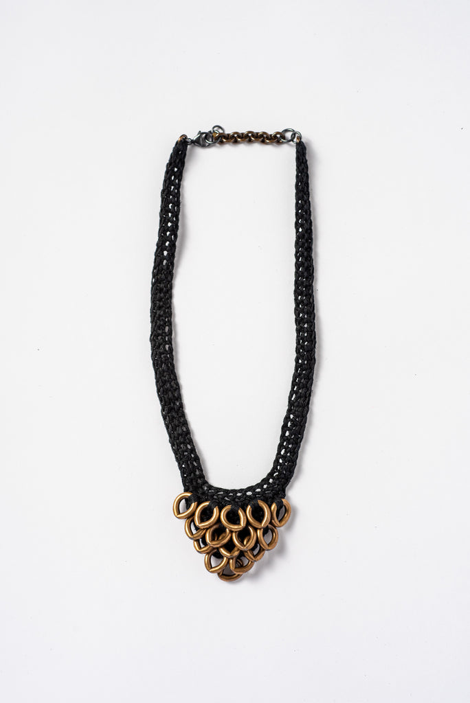 Short Artichoke Necklace Black