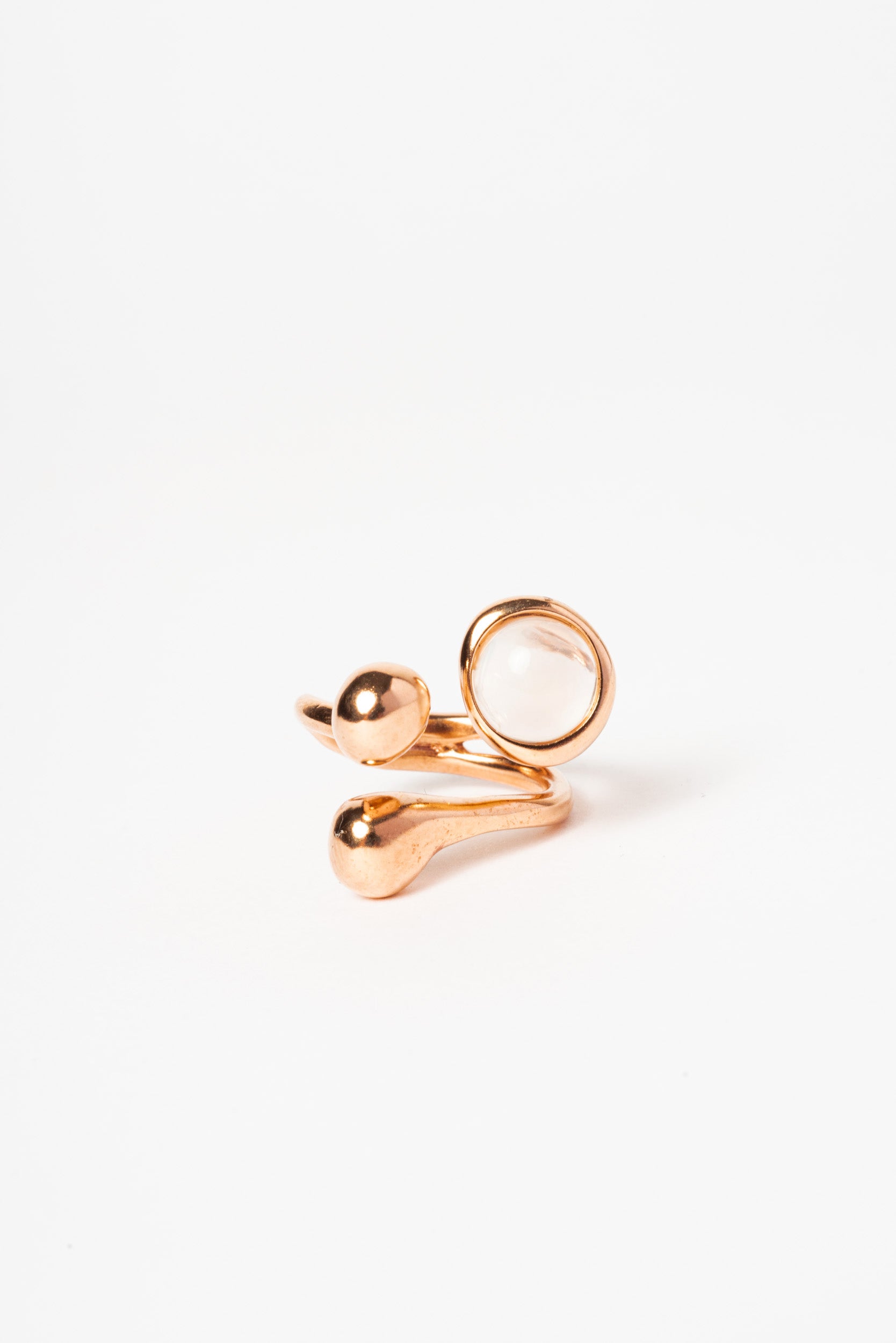 Monica Castiglioni – Moth